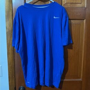 Men’s nike shirt